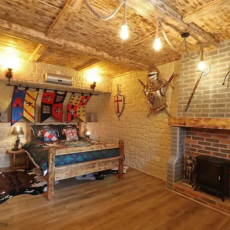 D'hote Medieval Du Vieux Bourg Chailloue