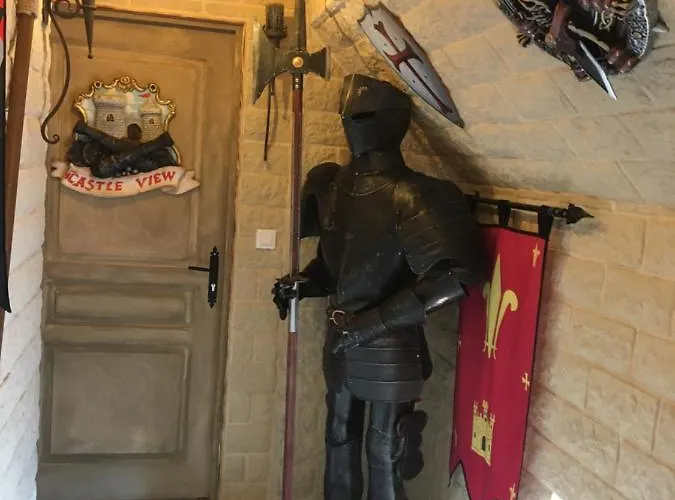 ベッド・アンド・ブレックファスト D'hote Medieval Du Vieux Bourg