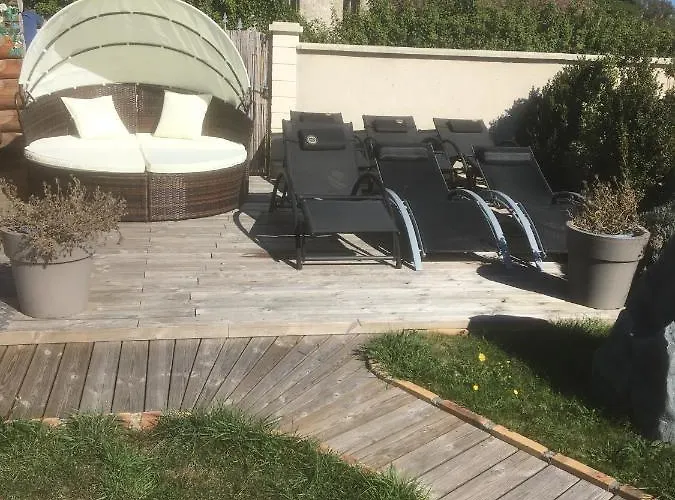 D'hote Medieval Du Vieux Bourg Bed & Breakfast 3*