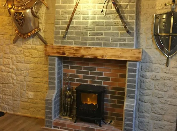 Bed & Breakfast D'hote Medieval Du Vieux Bourg 3*